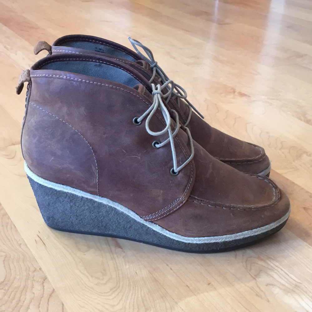Olukai Wali Leather Women's Comfort Wedge